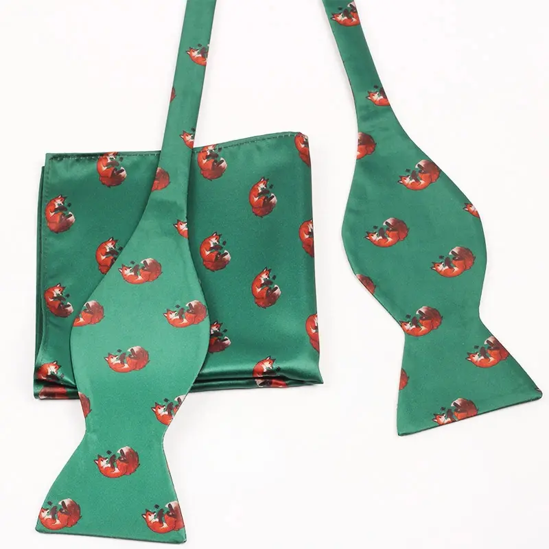 Green self-tie bow tie with small motifs