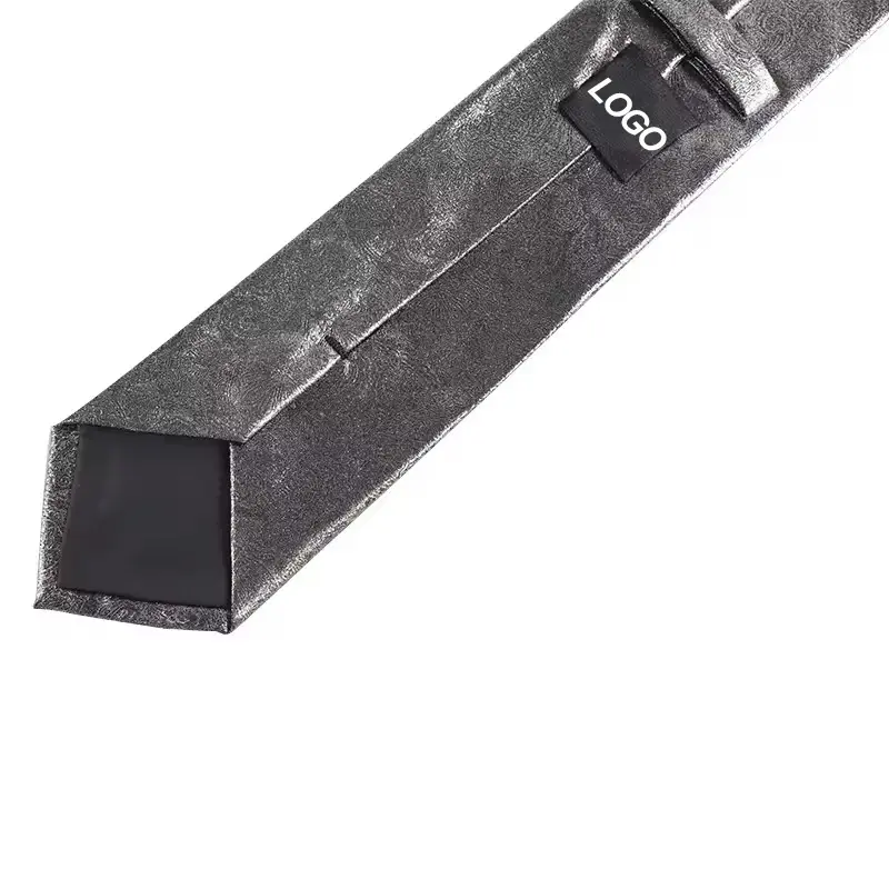 Reverse and finishing details of a necktie